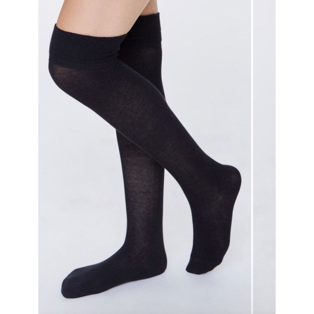 Forever 21 NWT 2 pairs womens ribbed socks knee high black‎ color one size new